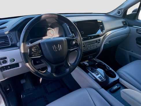 Used 2022 Honda Pilot Special Edition image 9