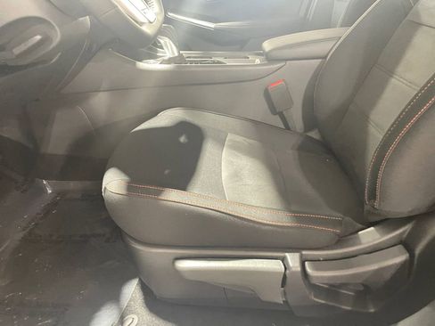 Certified 2025 Nissan Sentra SR w/ Midnight Edition image 14