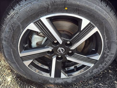 Certified 2024 Nissan Sentra SV w/ All-Weather Package image 9