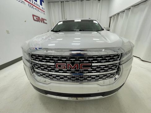 Used 2023 GMC Acadia Denali AWD/4WD image 2