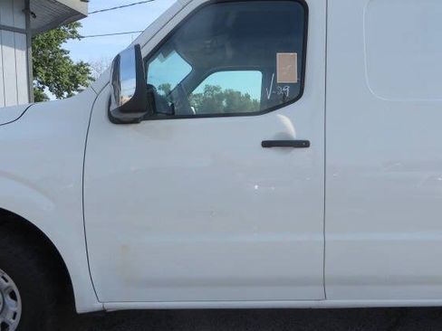 Used 2019 Nissan NV 2500 SV RWD image 35