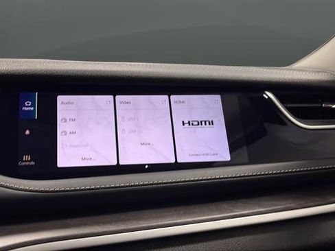 Used 2023 Jeep Grand Cherokee 4WD 4xe image 38