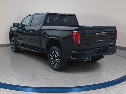 Used 2025 GMC Sierra 1500 AT4 w/ AT4 Premium Package image 7