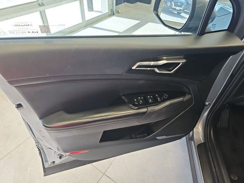 Certified 2023 Kia Sportage EX image 13