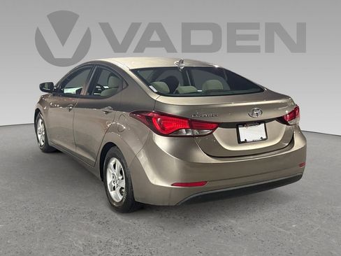 Used 2014 Hyundai Elantra SE image 19