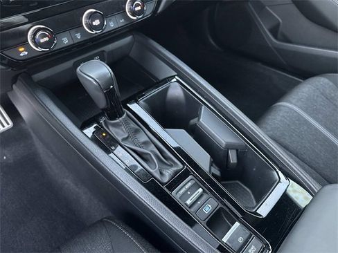 Used 2023 Honda Accord Sport image 25