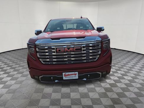 Used 2023 GMC Sierra 1500 Denali AWD/4WD image 5