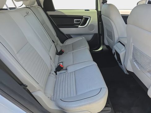 Certified 2018 Land Rover Discovery Sport HSE AWD/4WD image 13