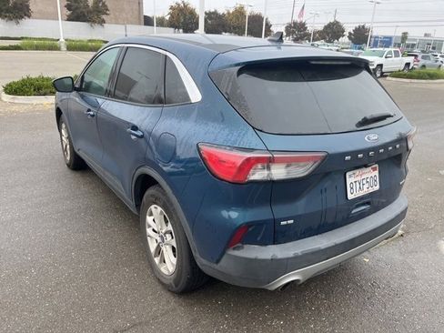 Used 2020 Ford Escape SE image 7