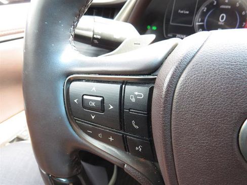 Used 2021 Lexus ES 350 w/ Premium Package FWD image 11