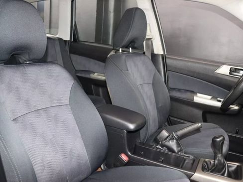 Used 2010 Subaru Forester 2.5X image 25