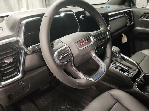 New 2026 GMC Canyon Elevation w/ Convenience Package image 23