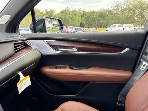 New 2025 Cadillac XT5 Premium Luxury w/ Technology Package image 22