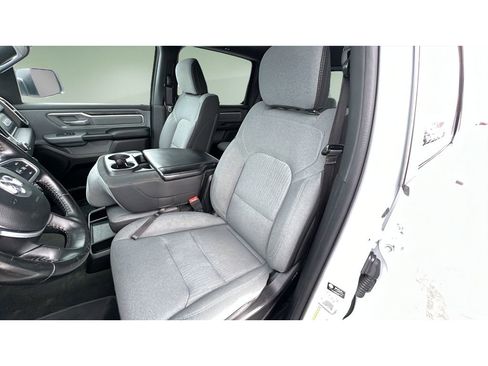 Used 2021 RAM 1500 Big Horn image 24