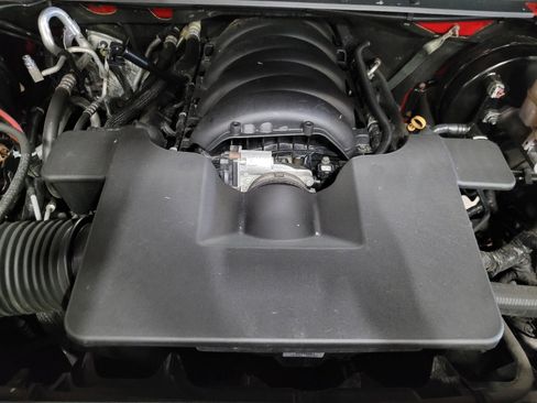 Used 2020 Chevrolet Tahoe LT AWD/4WD image 30
