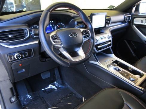 Certified 2023 Ford Explorer Timberline w/ Timberline Technology Package image 13