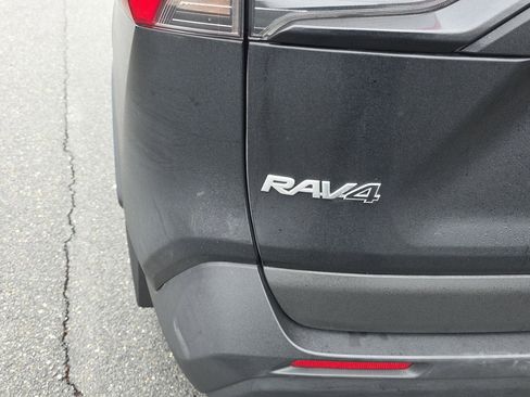 Used 2024 Toyota RAV4 XLE Premium image 15