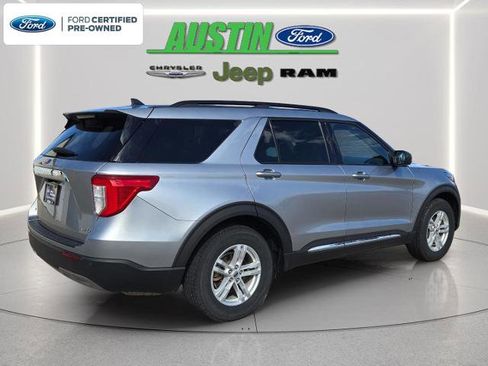Certified 2021 Ford Explorer XLT w/ Equipment Group 202A AWD/4WD image 5
