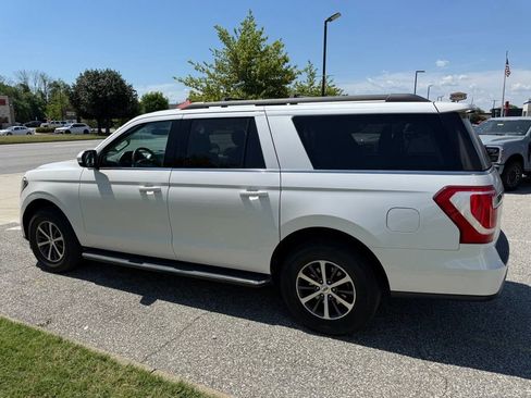 Used 2018 Ford Expedition Max XLT w/ Equipment Group 202A image 13