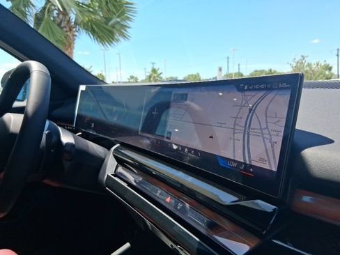 New 2027 BMW 530i RWD image 11