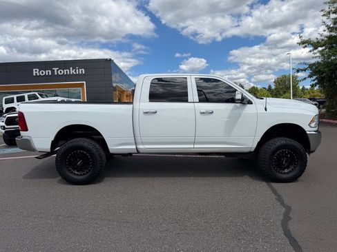 Used 2016 RAM 2500 SLT AWD/4WD image 8