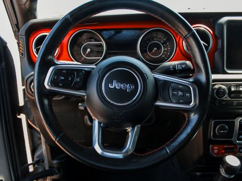 Used 2020 Jeep Wrangler Rubicon AWD/4WD image 10