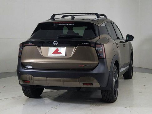 New 2026 Nissan Kicks SR w/ Cold Weather Package image 6