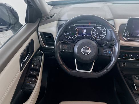 Used 2023 Nissan Rogue SV w/ SV Premium B Package image 18