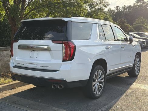 Used 2023 GMC Yukon Denali RWD image 5