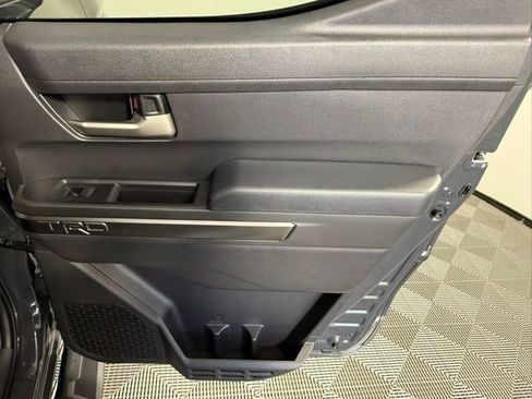 Used 2024 Toyota Tacoma TRD Sport image 45