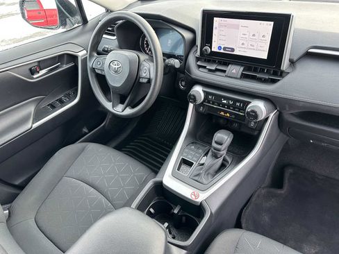 Used 2024 Toyota RAV4 XLE image 11