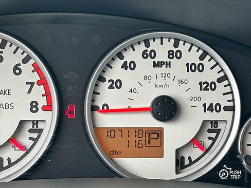 Used 2015 Nissan Frontier Desert Runner image 27