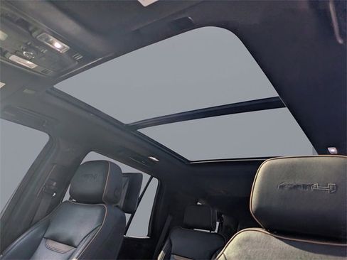 Used 2021 GMC Yukon AT4 w/ Rear Media and Nav Package image 23