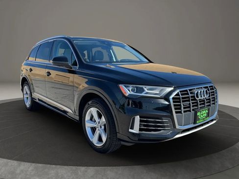 Used 2021 Audi Q7 3.0T Premium image 3