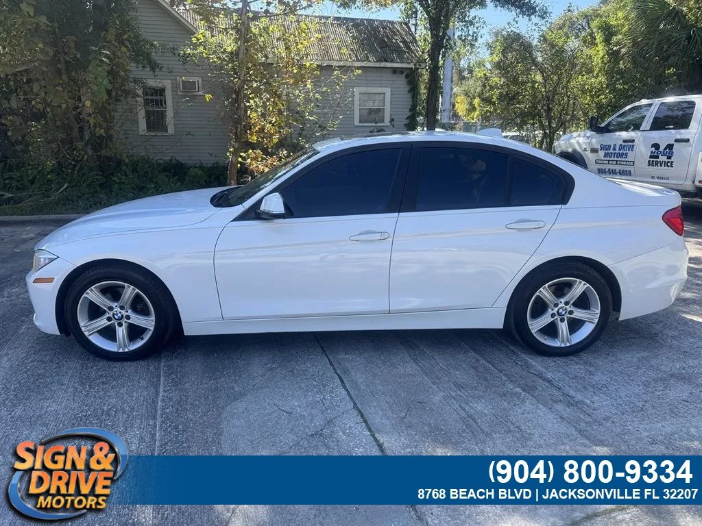 Used 2013 BMW 328i Sedan RWD image 6