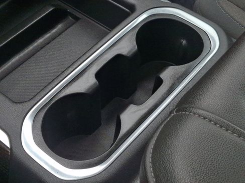 Used 2020 Chevrolet Silverado 1500 LT Trail Boss image 27