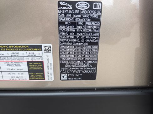 New 2026 Land Rover Range Rover SE image 36