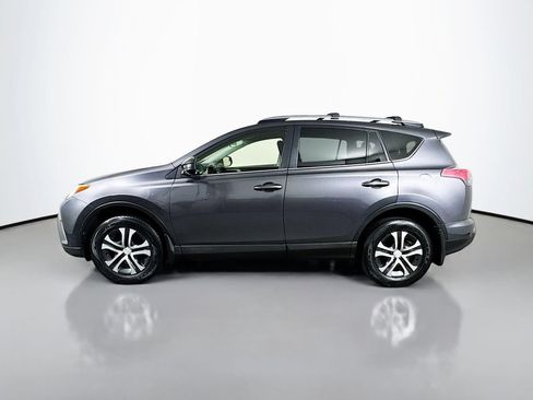 Used 2017 Toyota RAV4 LE w/ Carpet Mat Package AWD/4WD image 5