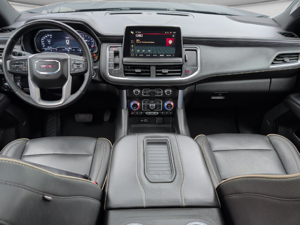 Used 2024 GMC Yukon XL SLT w/ SLT Luxury Package AWD/4WD image 18