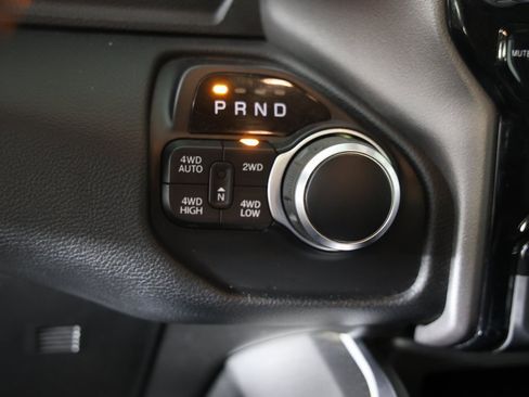 Used 2020 RAM 1500 Big Horn image 16