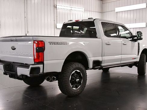 New 2026 Ford F350 Lariat w/ Tremor Off-Road Package AWD/4WD image 7