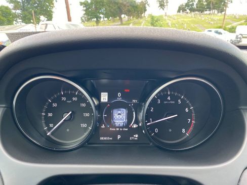 Used 2017 Land Rover Discovery Sport HSE AWD/4WD image 14