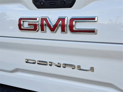 Used 2020 GMC Sierra 2500 Denali w/ Denali Ultimate Package image 33