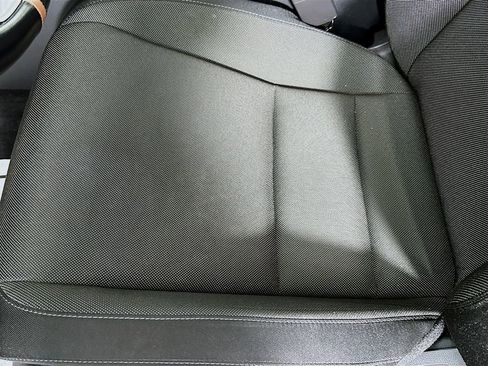 Used 2023 Honda CR-V LX image 19