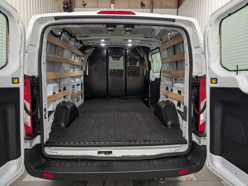 Used 2024 Ford Transit 250 Low Roof w/ Exterior Upgrade Package image 18