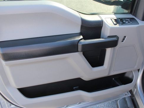 Used 2020 Ford F350 XL w/ STX Appearance Package AWD/4WD image 17