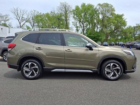 Used 2023 Subaru Forester Touring AWD/4WD image 7