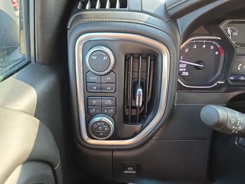 Used 2019 GMC Sierra 1500 AT4 w/ AT4 Premium Package AWD/4WD image 32