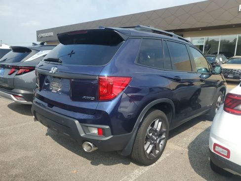 Used 2023 Honda Passport EX-L image 2
