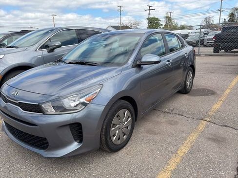 Used 2019 Kia Rio S FWD image 1